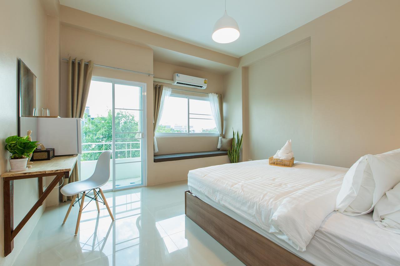 Habitat Hotel Чиангмай Екстериор снимка